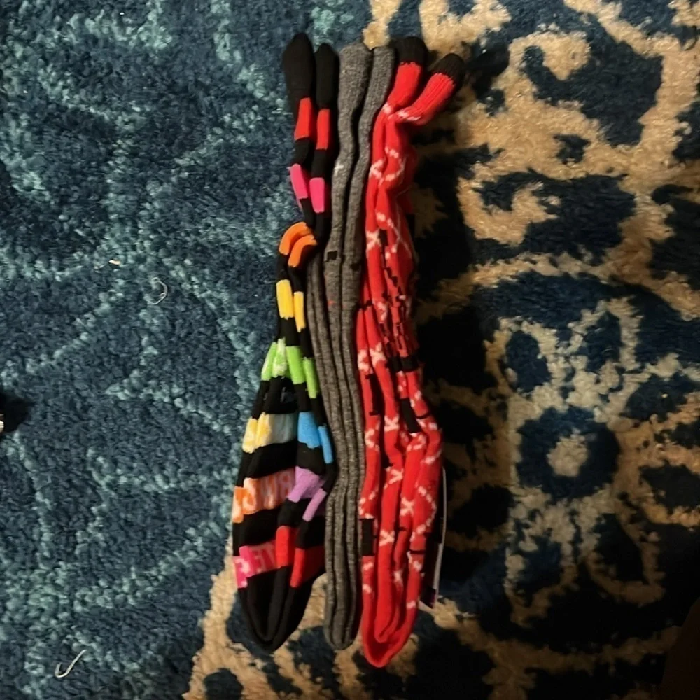 NWT Rainbow High 3 pack knee-high socks Shoe size 9-2.5